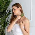 Kámen Gua Sha | Nefritová masážní deska Acus Med - trojúhelník - zelená