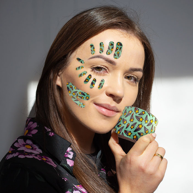 Tejpovací páska na obličej a krk Pino Tape Sensitive 5 cm x 5 m