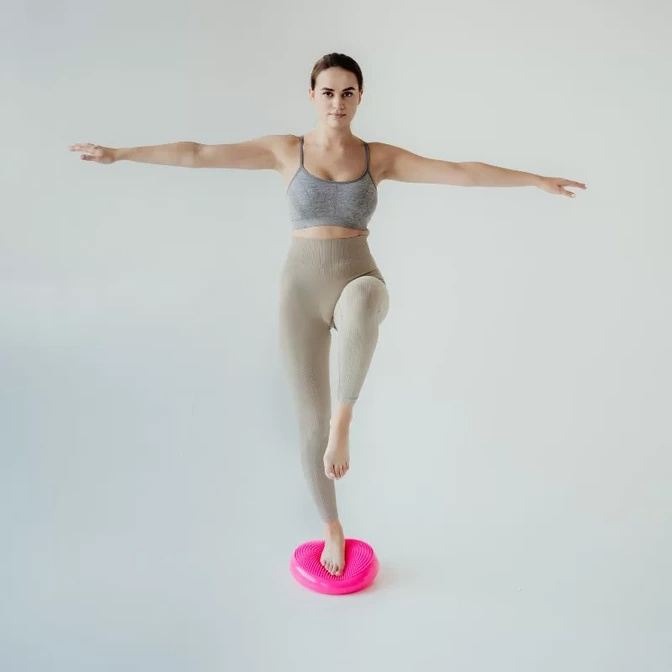 Balanční polštářek s pumpičkou Line Sport