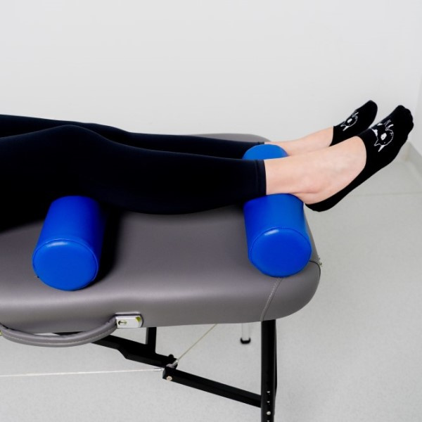 Rehabilitační válec Akito Premium 10 x 30 cm, šedý