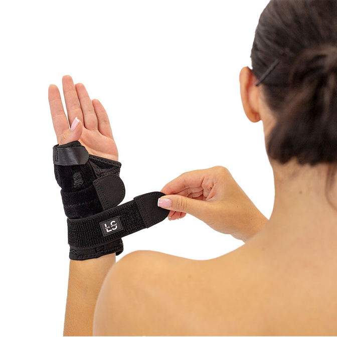 Univerzální stabilizátor palce Line Sport s upevněním na zápěstí