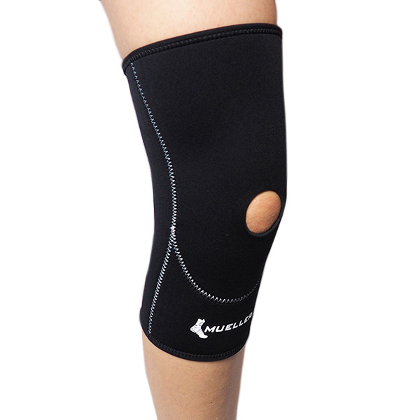 Kolenní ortéza se stabilizátorem čéšky Mueller