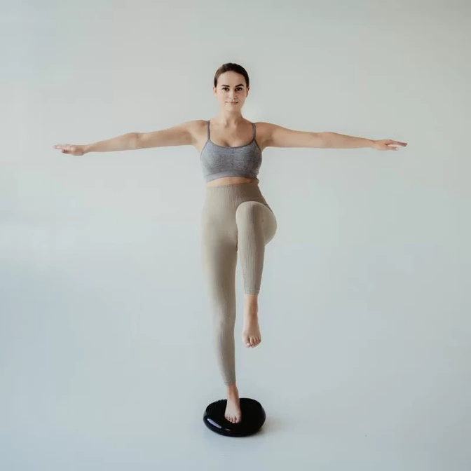 Balanční polštářek s pumpičkou Line Sport