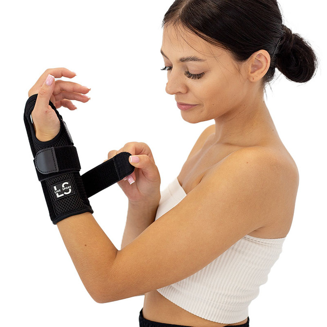 Zápěstní ortéza s pevnou dlahou Line Sport